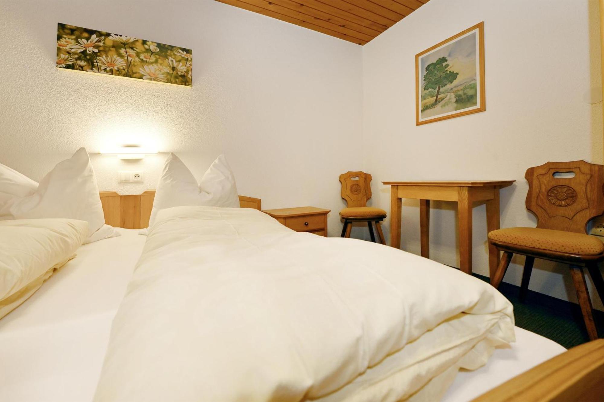 Gaestehaus Rundblick Schruns Екстериор снимка