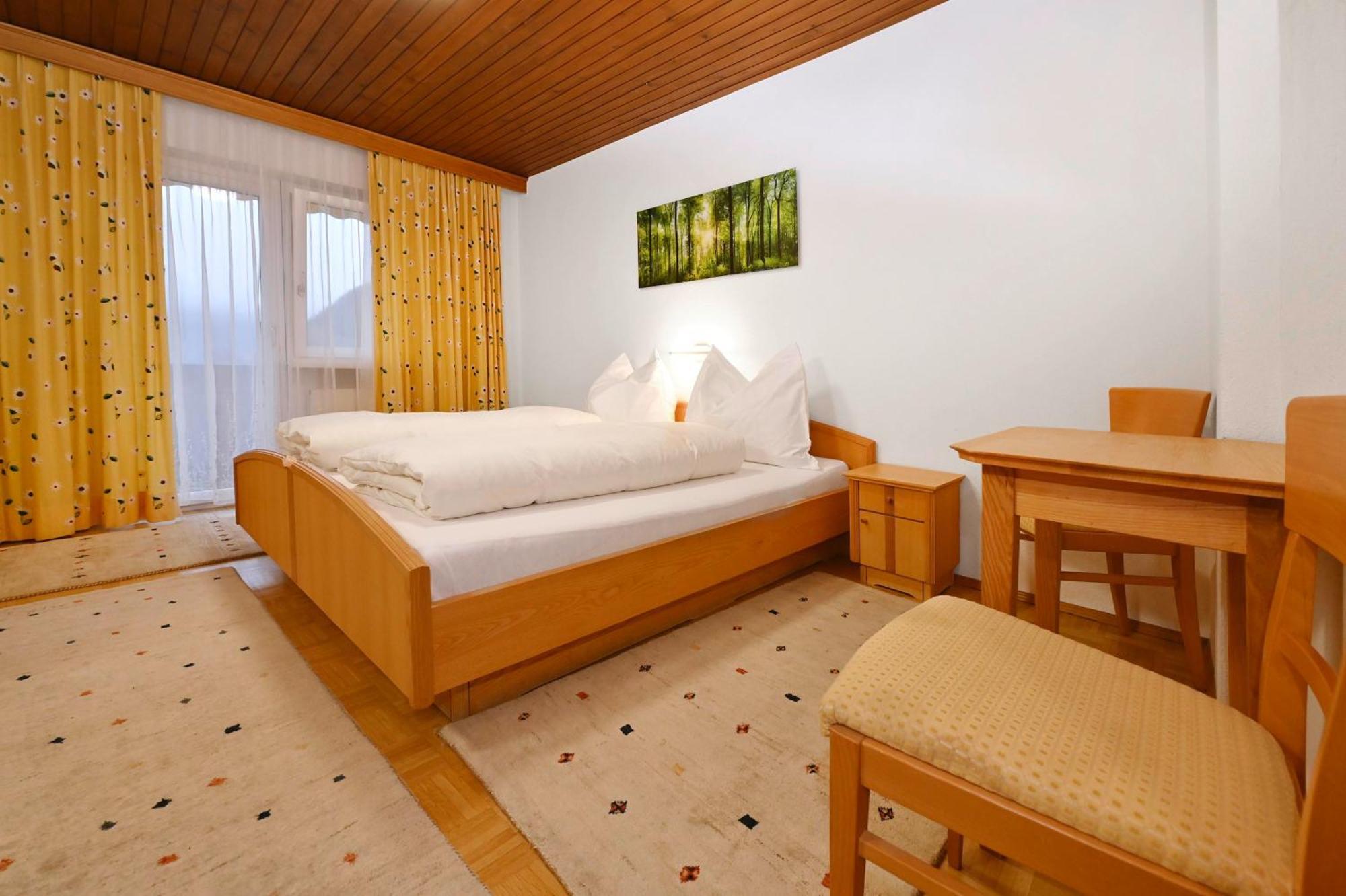 Gaestehaus Rundblick Schruns Екстериор снимка