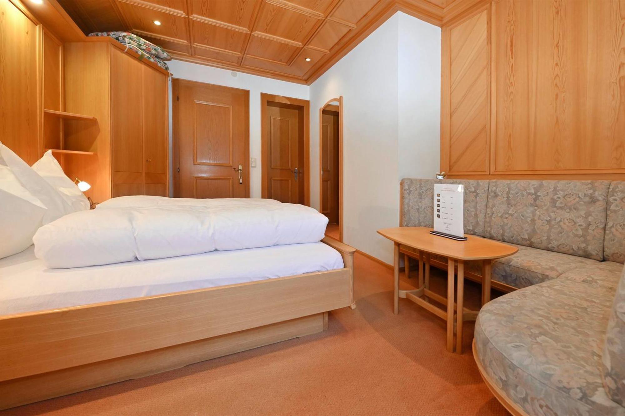 Gaestehaus Rundblick Schruns Екстериор снимка