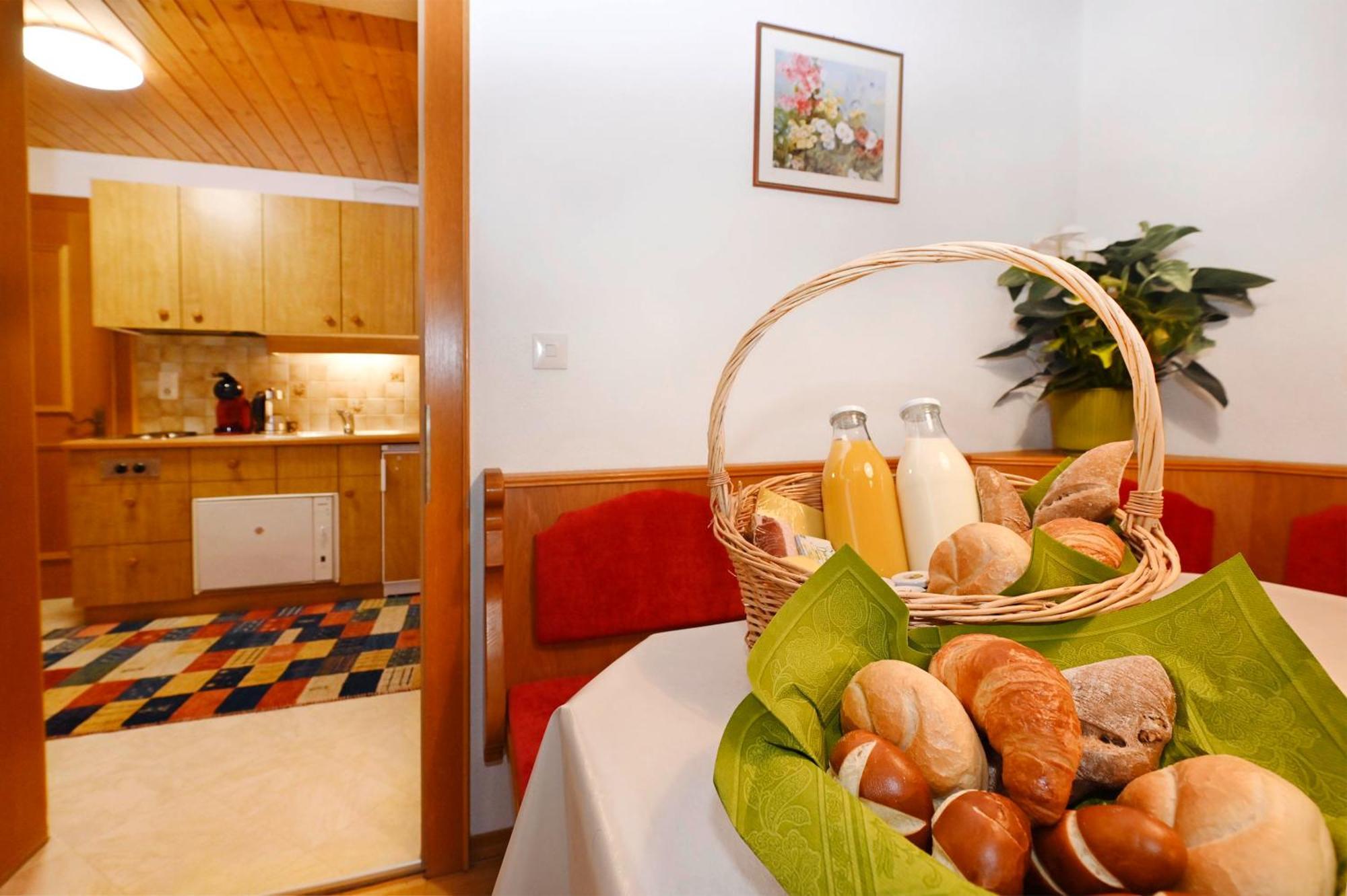 Gaestehaus Rundblick Schruns Екстериор снимка