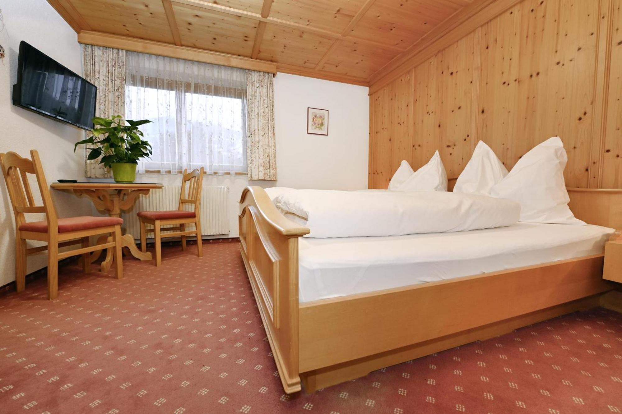 Gaestehaus Rundblick Schruns Екстериор снимка