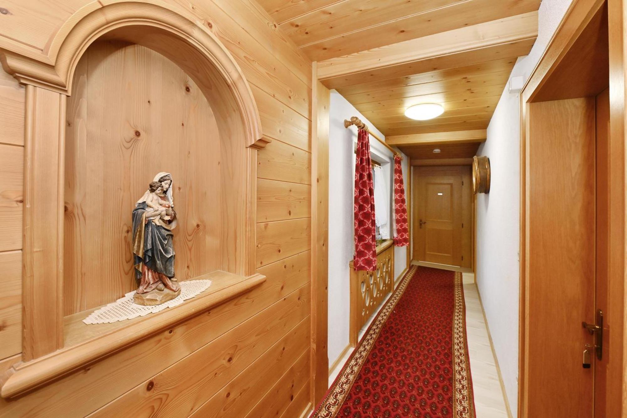 Gaestehaus Rundblick Schruns Екстериор снимка