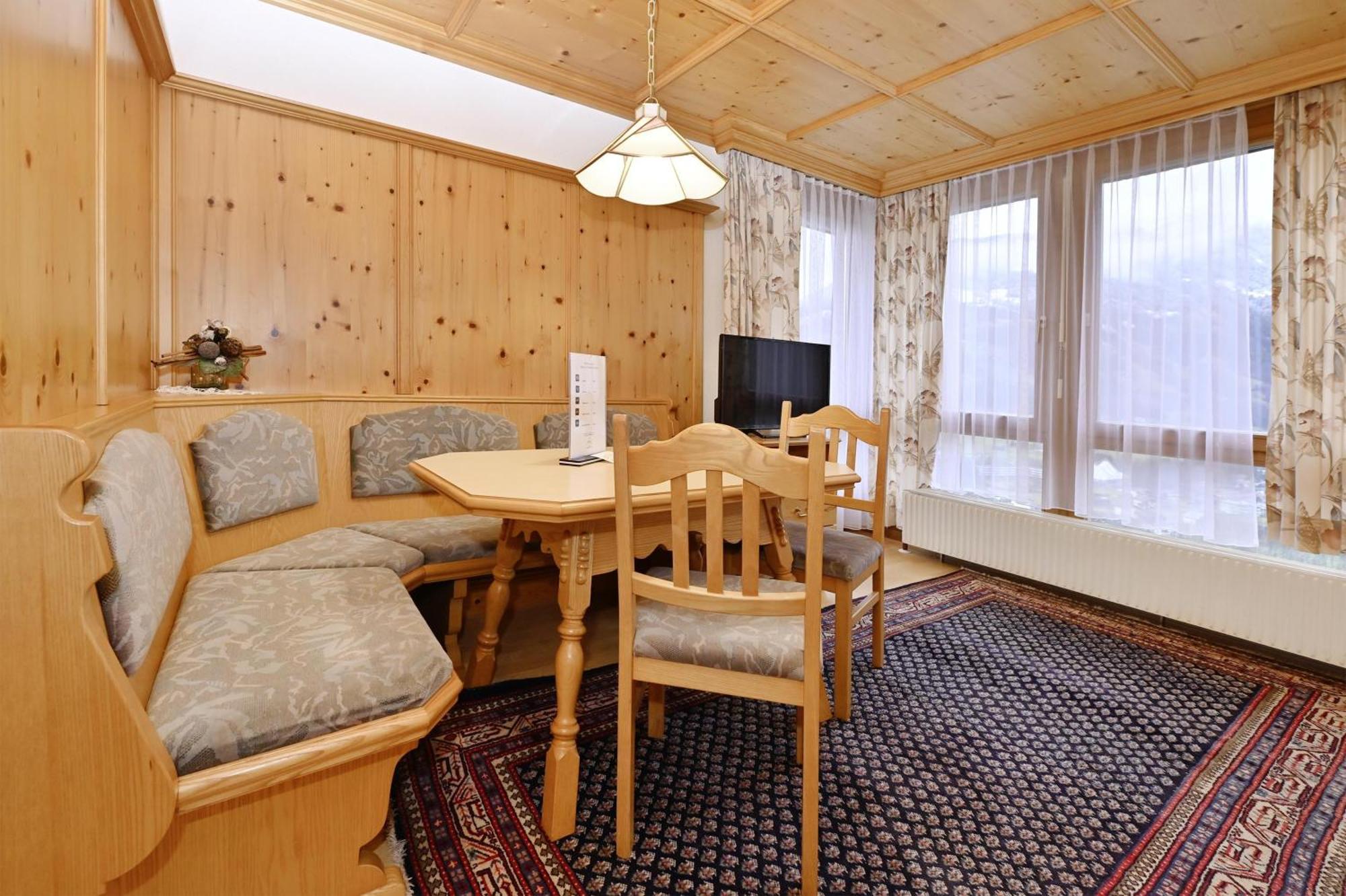 Gaestehaus Rundblick Schruns Екстериор снимка
